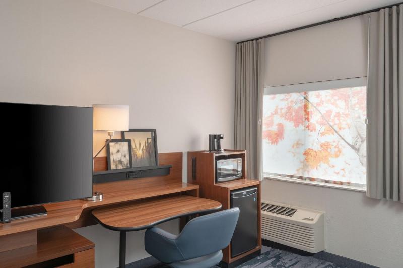 Fairfield Inn Boston Tewksbury/Andover image