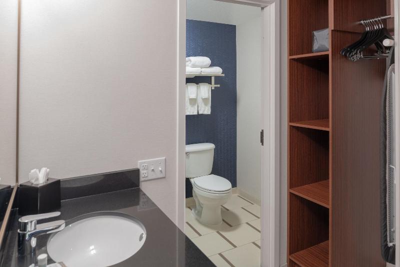 Fairfield Inn Boston Tewksbury/Andover image