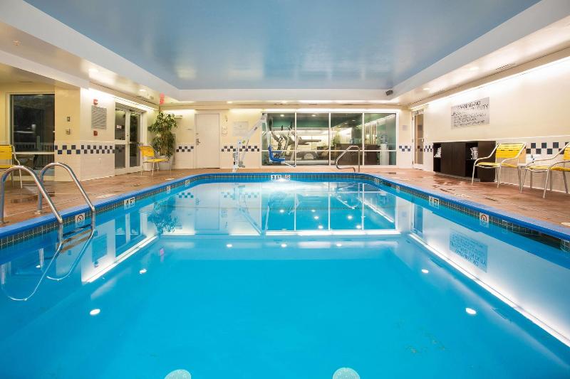 Fairfield Inn & Suites By Marriott Boston Milford image