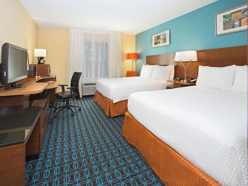 Fairfield Inn & Suites By Marriott Boston Milford image