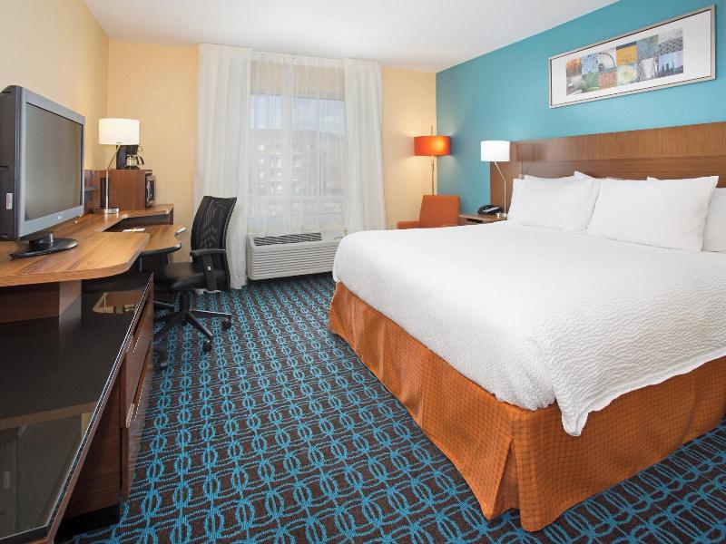 Fairfield Inn & Suites By Marriott Boston Milford image
