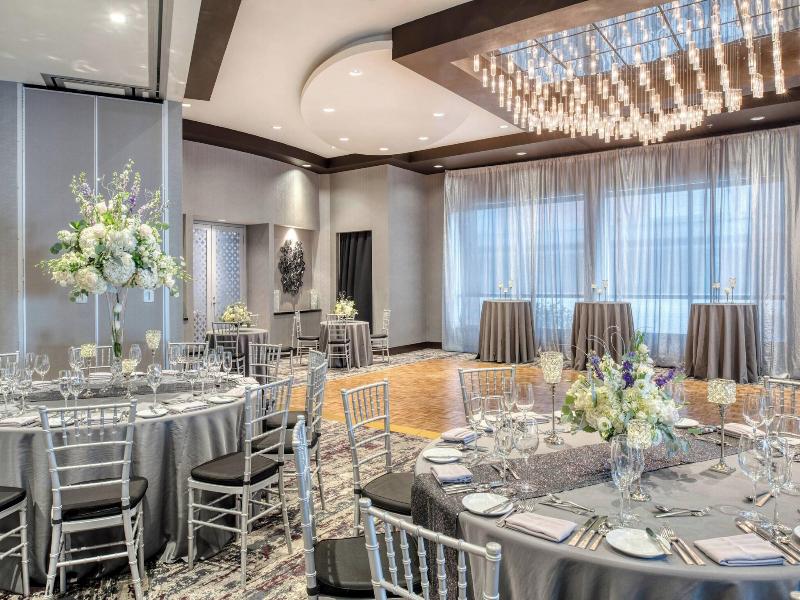 Renaissance Boston Patriot Place Hotel image