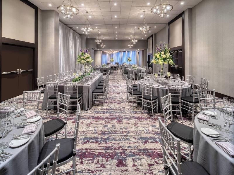 Renaissance Boston Patriot Place Hotel image
