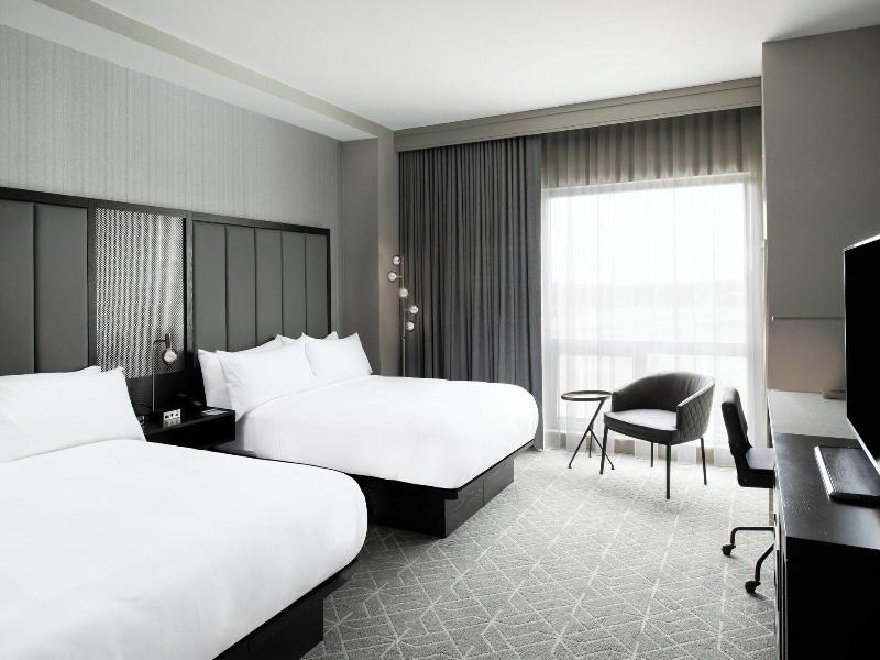 Renaissance Boston Patriot Place Hotel image