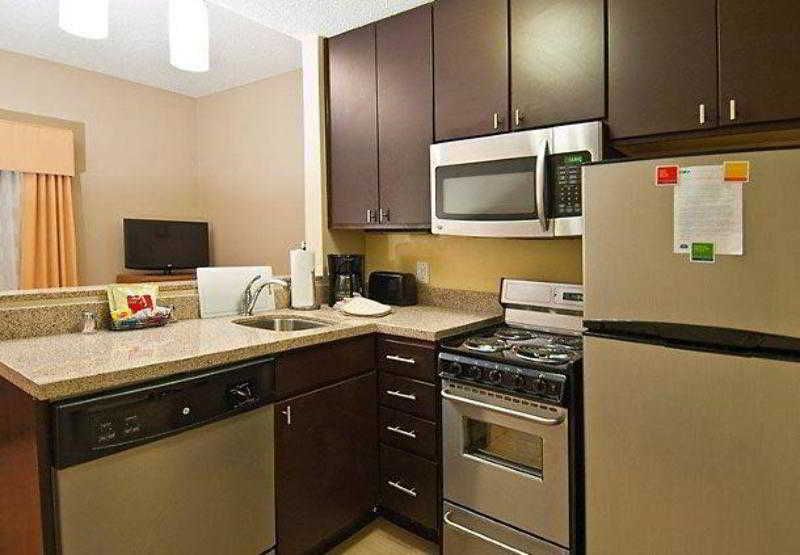TownePlace Suites Baton Rouge Gonzales image