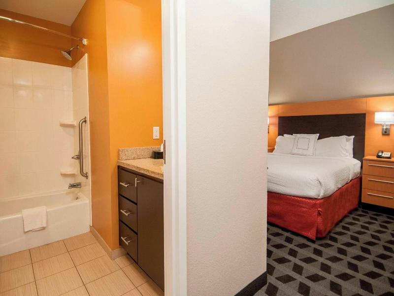 TownePlace Suites Baton Rouge Gonzales image