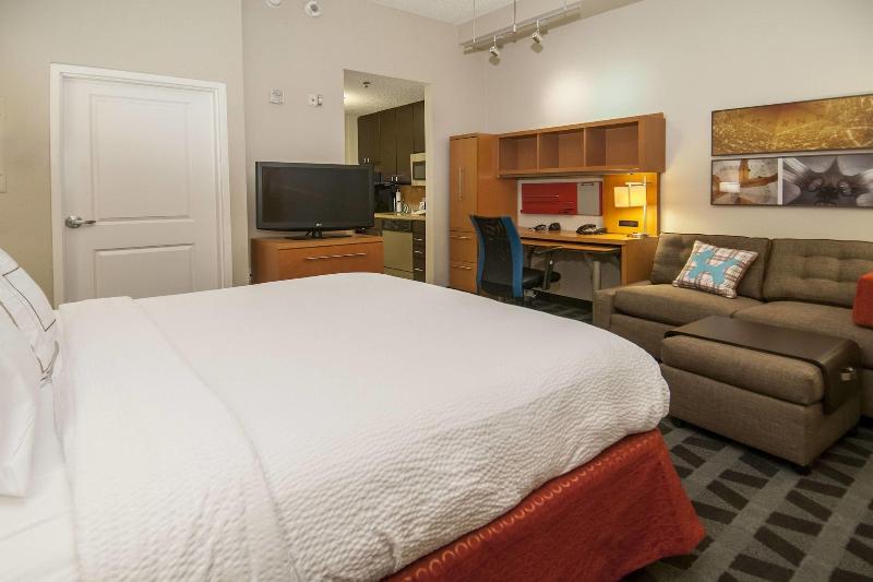 TownePlace Suites Baton Rouge Gonzales image