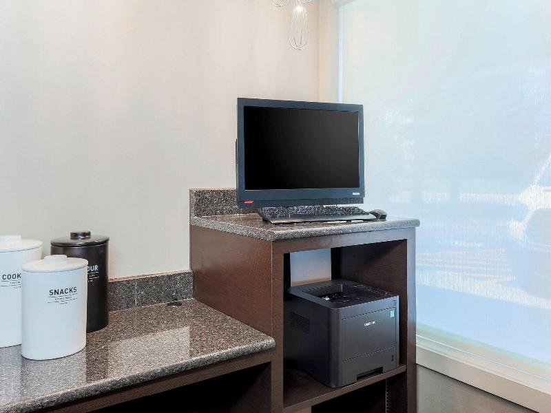 Residence Inn Chicago Deerfield image