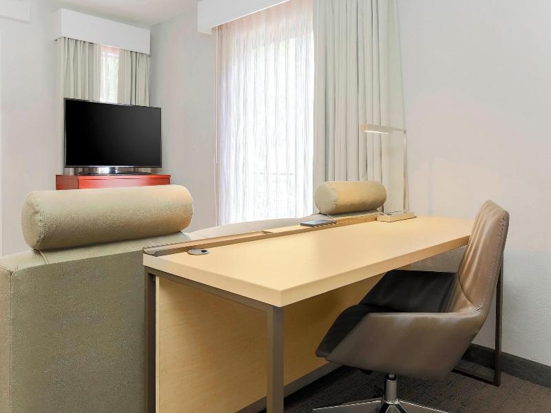 Residence Inn Chicago Deerfield image