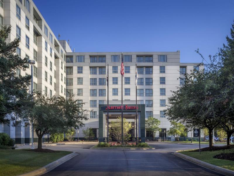 Chicago Marriott Suites Deerfield image