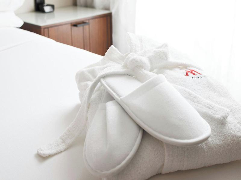 Chicago Marriott Suites Deerfield image