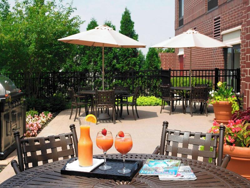 SpringHill Suites Chicago Lincolnshire image