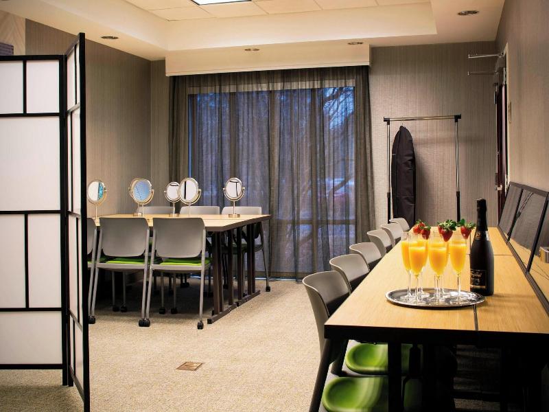 SpringHill Suites Chicago Lincolnshire image