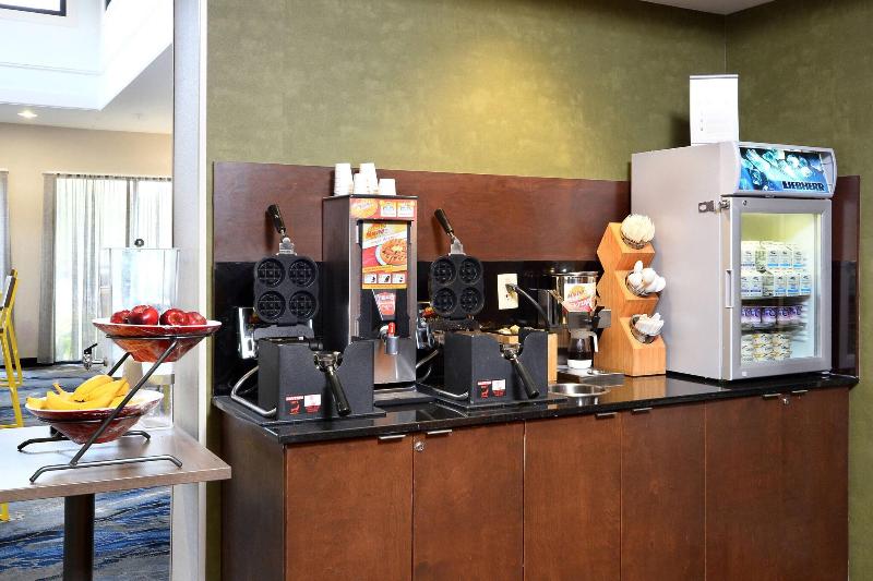 Fairfield Inn & Suites Charlottesville North image