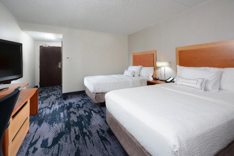 Fairfield Inn & Suites Charlottesville North image