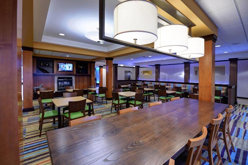 Fairfield Inn & Suites Wausau image
