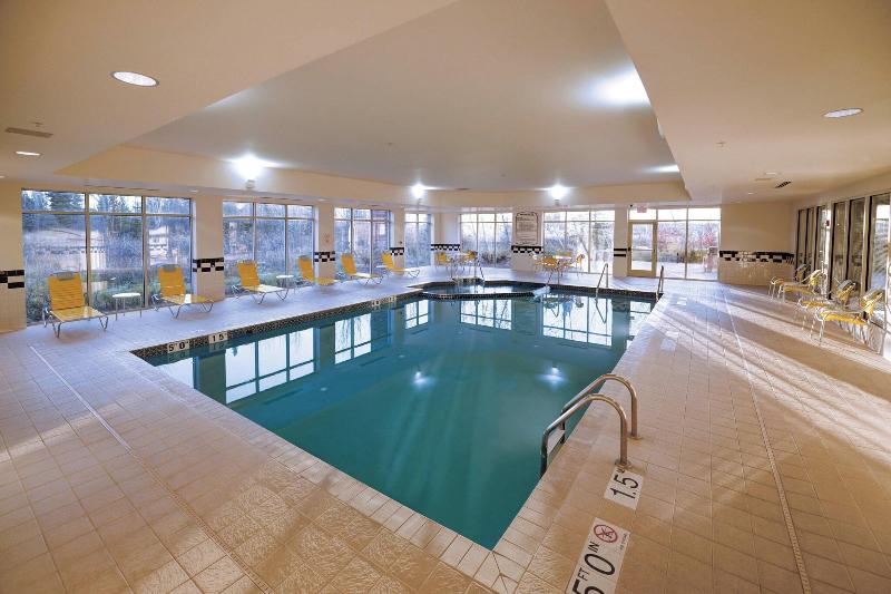 Fairfield Inn & Suites Wausau image
