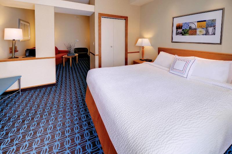 Fairfield Inn & Suites Wausau image