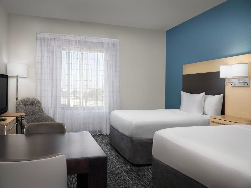 TownePlace Suites Dallas DeSoto image