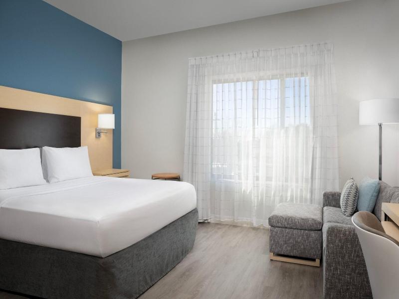 TownePlace Suites Dallas DeSoto image