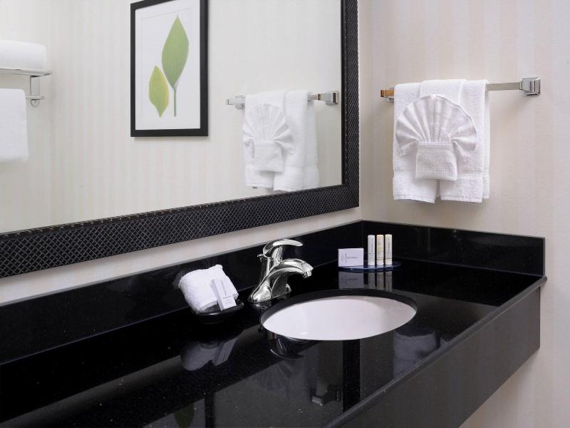Fairfield Inn & Suites Dallas Plano/The Colony image