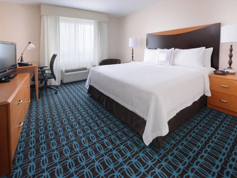 Fairfield Inn & Suites Dallas Plano/The Colony image