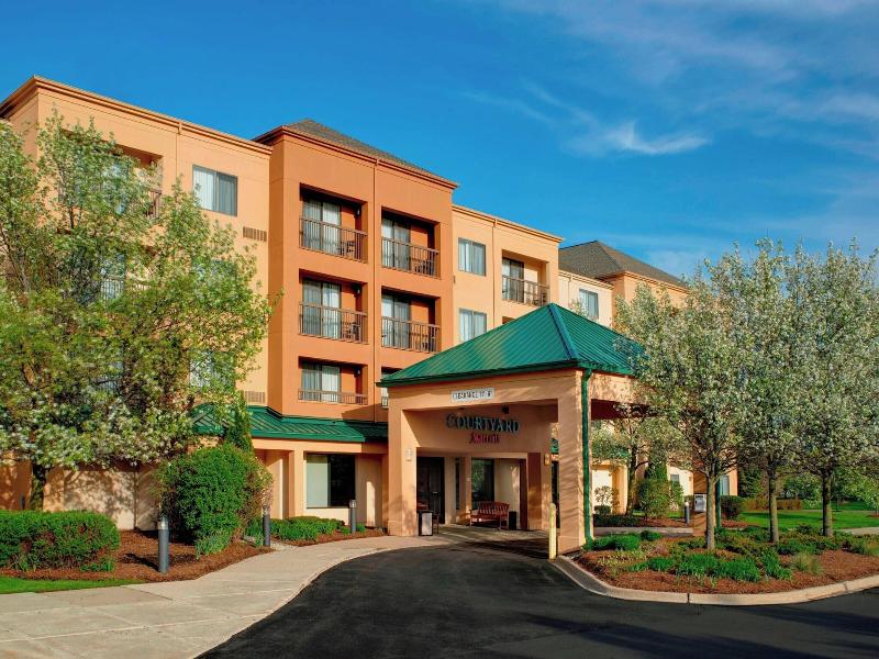 Courtyard Detroit Pontiac/Auburn Hills image