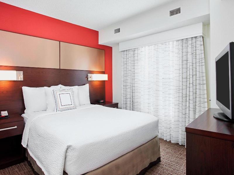Residence Inn Detroit Pontiac/Auburn Hills image