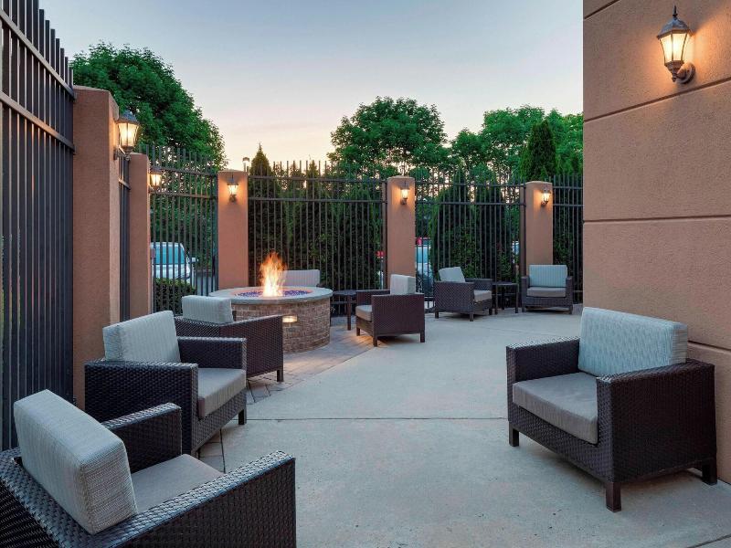 Courtyard Cranbury South Brunswick image