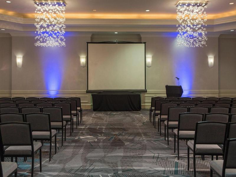 Renaissance Meadowlands Hotel image