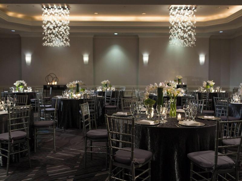 Renaissance Meadowlands Hotel image