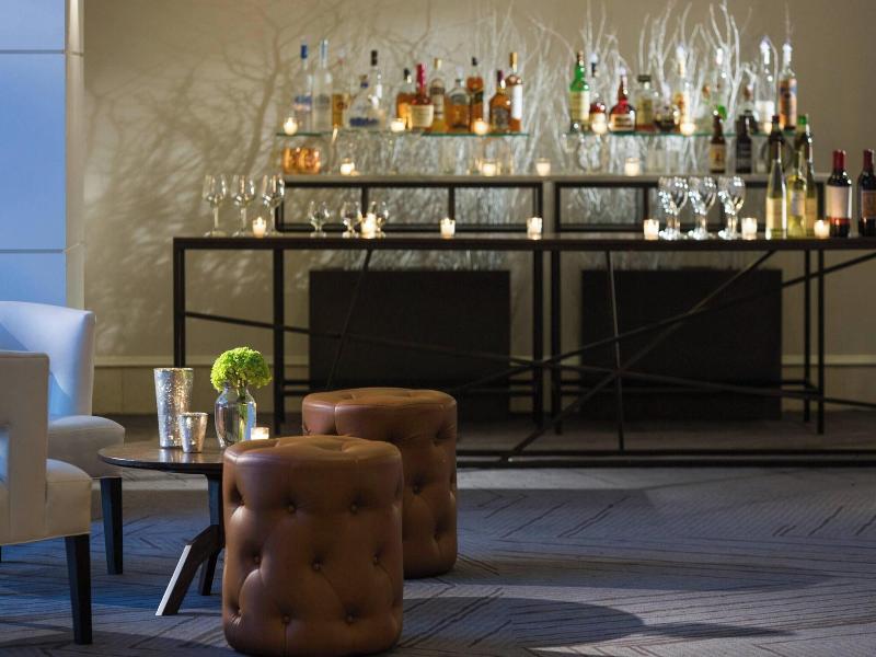 Renaissance Meadowlands Hotel image