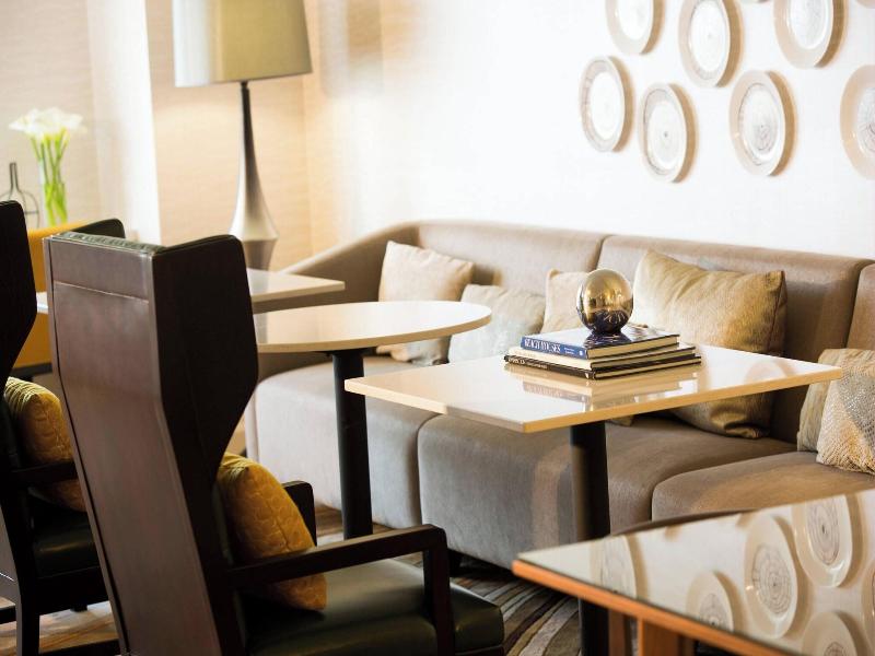 Renaissance Meadowlands Hotel image