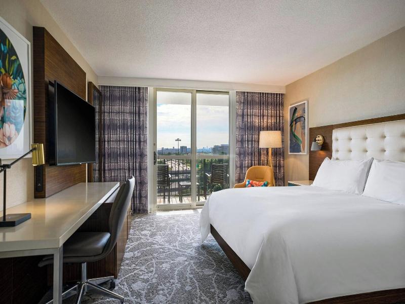 Renaissance Meadowlands Hotel image