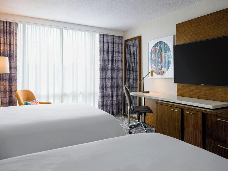 Renaissance Meadowlands Hotel image