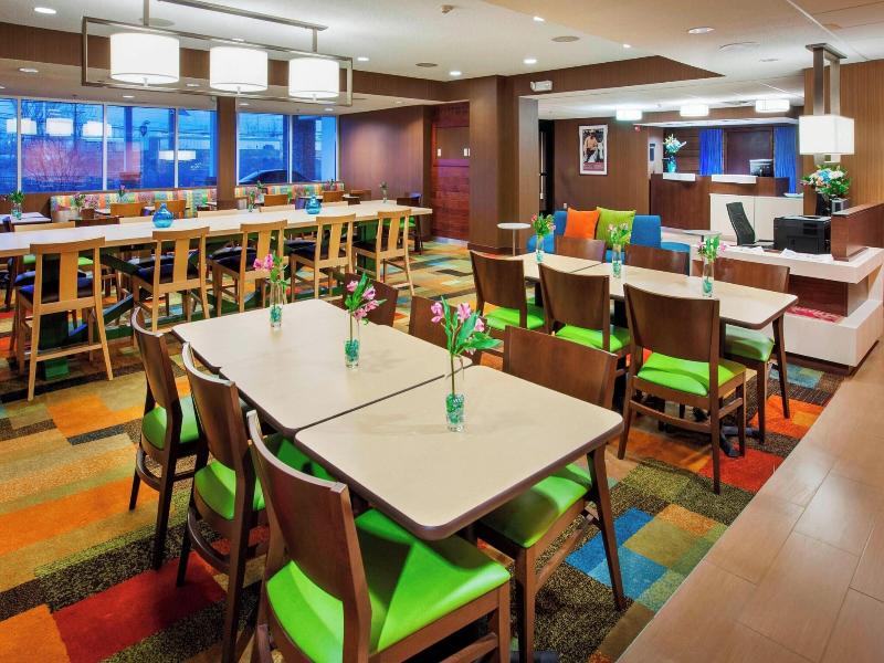 Fairfield Inn East Rutherford Meadowlands image