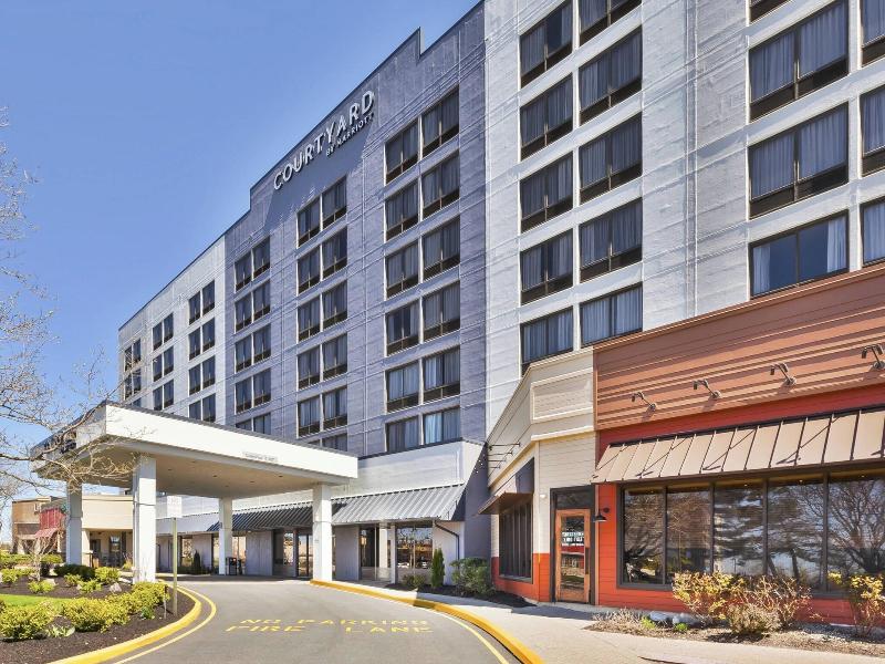 Courtyard Secaucus Meadowlands image