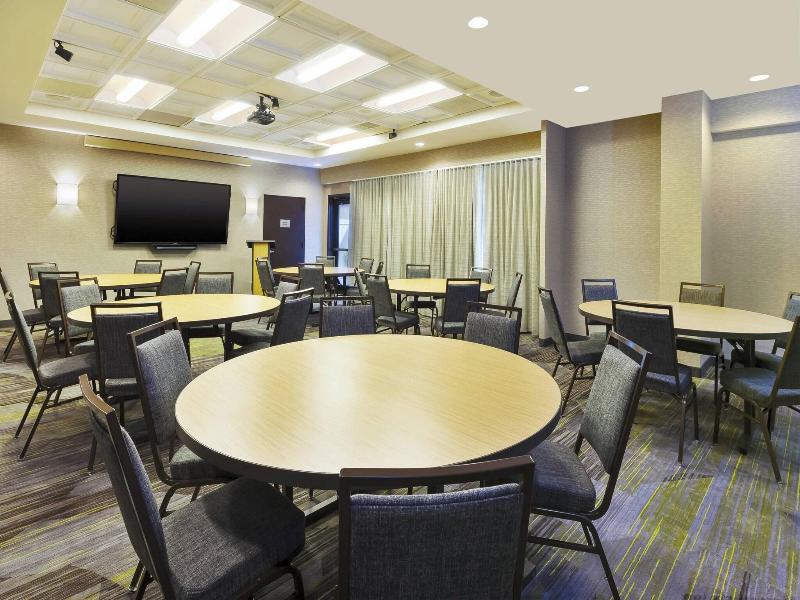 Courtyard Secaucus Meadowlands image