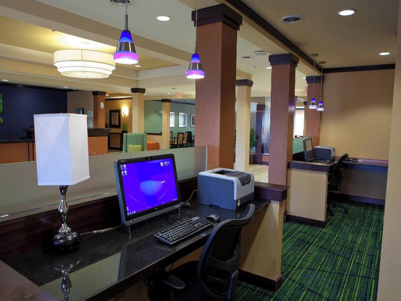 Fairfield Inn & Suites Flint Fenton image