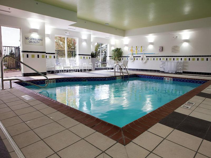 Fairfield Inn & Suites Flint Fenton image