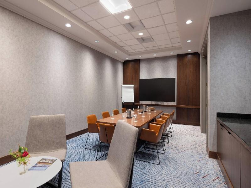Mystic Marriott Hotel & Spa image