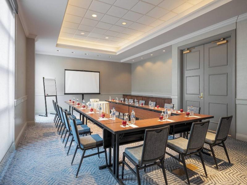 Mystic Marriott Hotel & Spa image