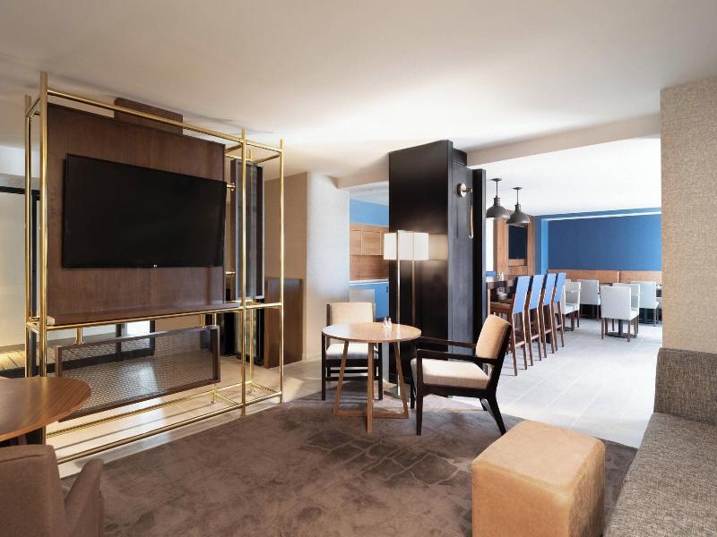 Mystic Marriott Hotel & Spa image