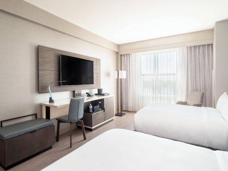 Mystic Marriott Hotel & Spa image