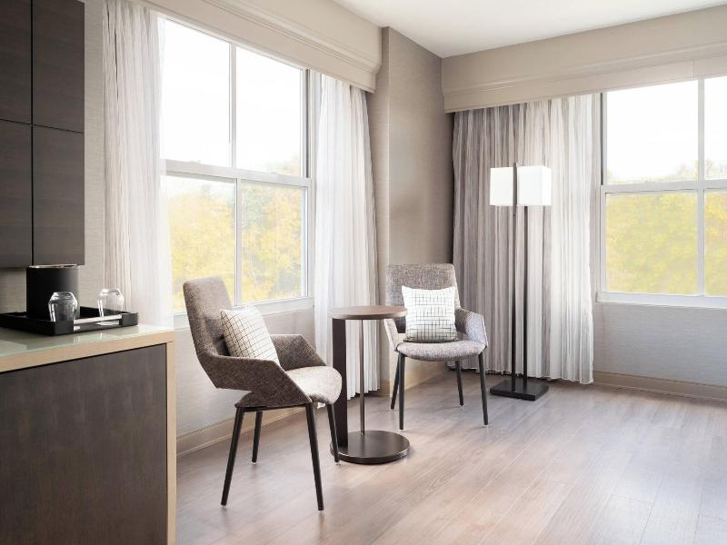 Mystic Marriott Hotel & Spa image