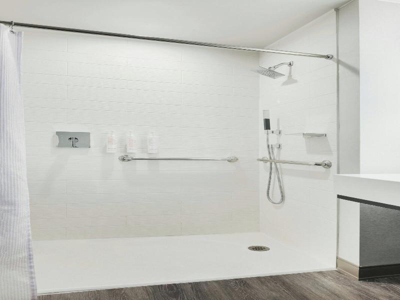 Mystic Marriott Hotel & Spa image