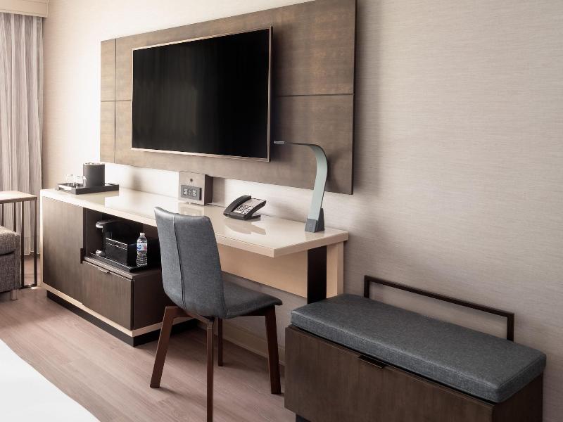 Mystic Marriott Hotel & Spa image