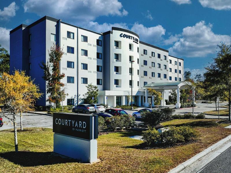 Courtyard Biloxi North/D'Iberville