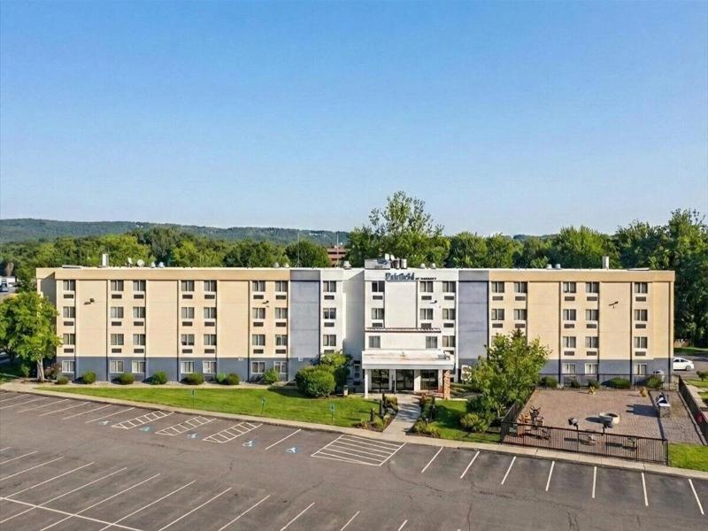 Fairfield Inn New Haven Wallingford image