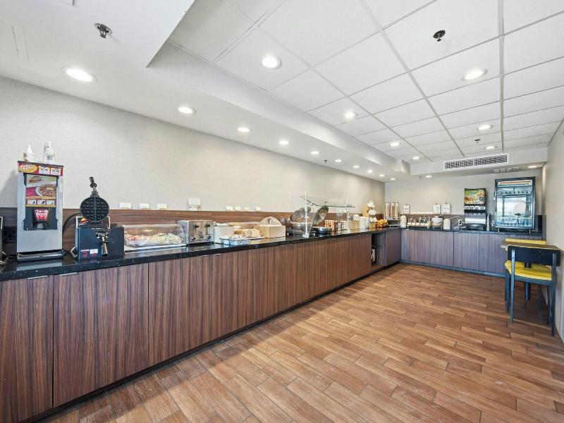 Fairfield Inn New Haven Wallingford image